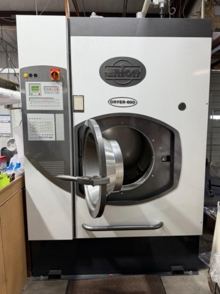 Dry cleaning services in Sugar Land