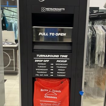 Pickup and delivery dry cleaning service in Katy